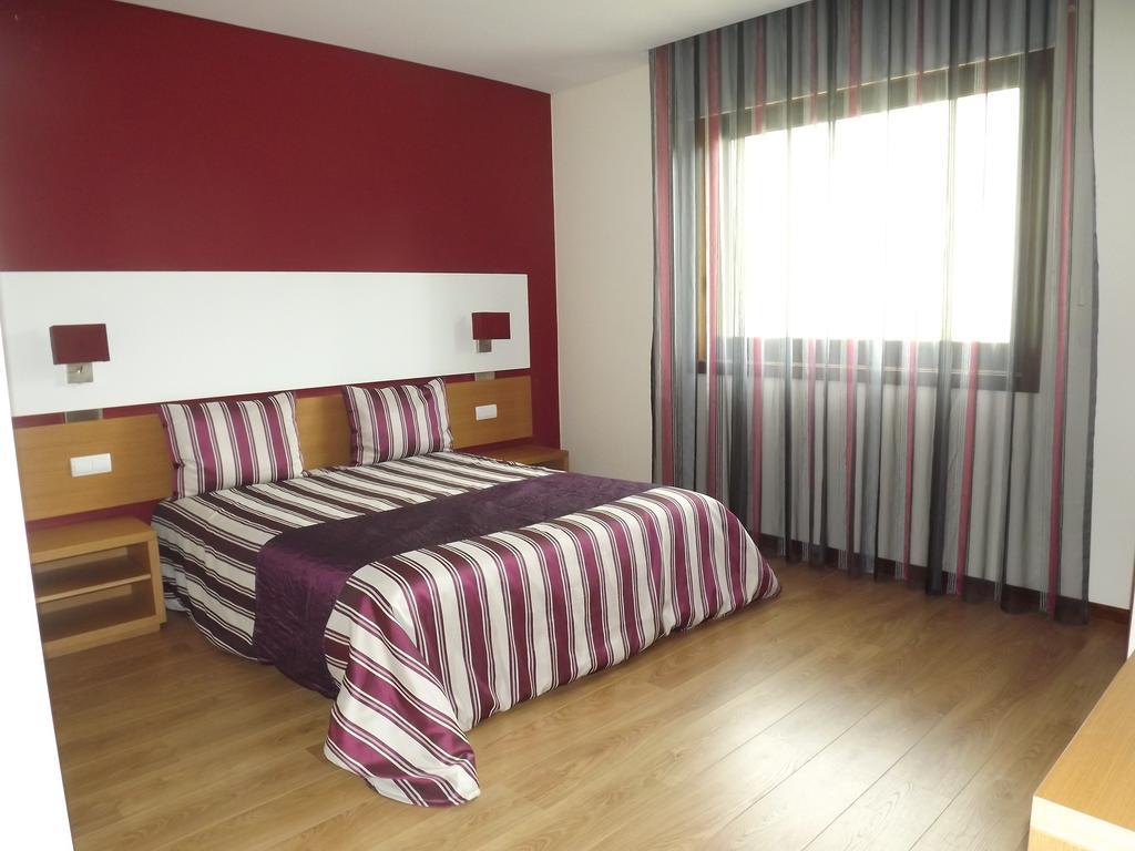 Hotel Do Vale Агиар да Бейра Екстериор снимка
