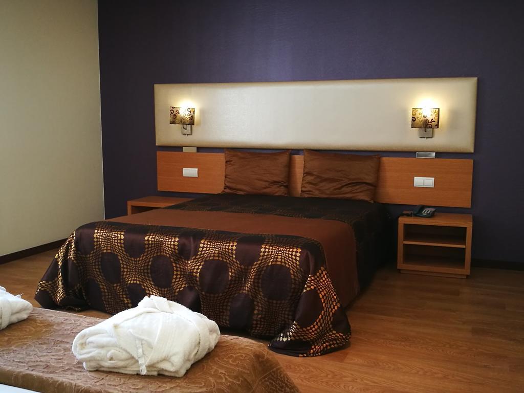 Hotel Do Vale Агиар да Бейра Екстериор снимка