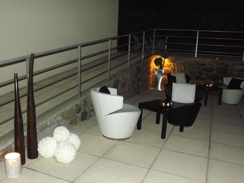 Hotel Do Vale Агиар да Бейра Екстериор снимка