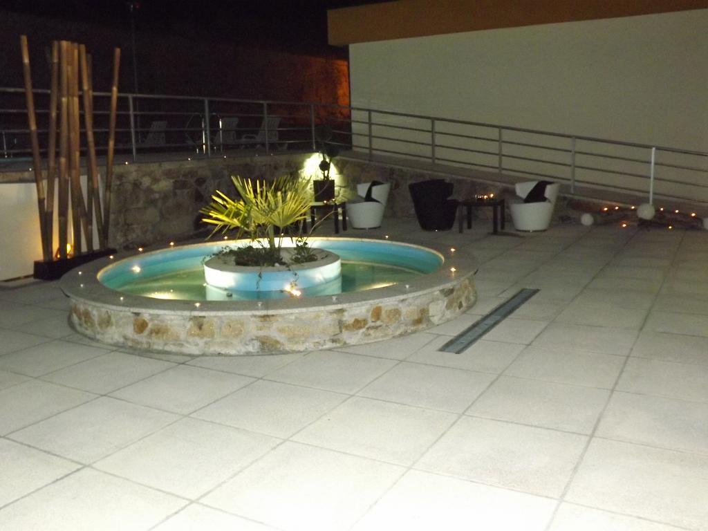 Hotel Do Vale Агиар да Бейра Екстериор снимка
