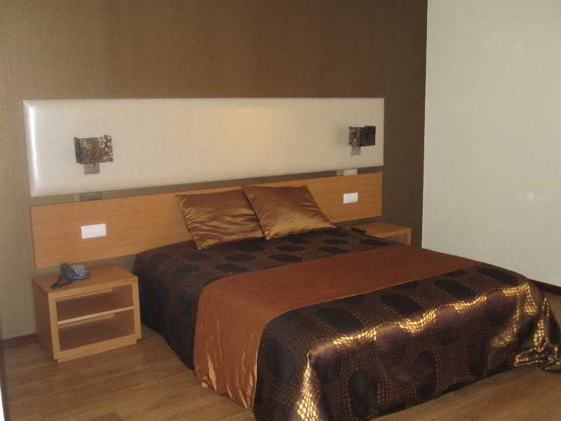 Hotel Do Vale Агиар да Бейра Екстериор снимка