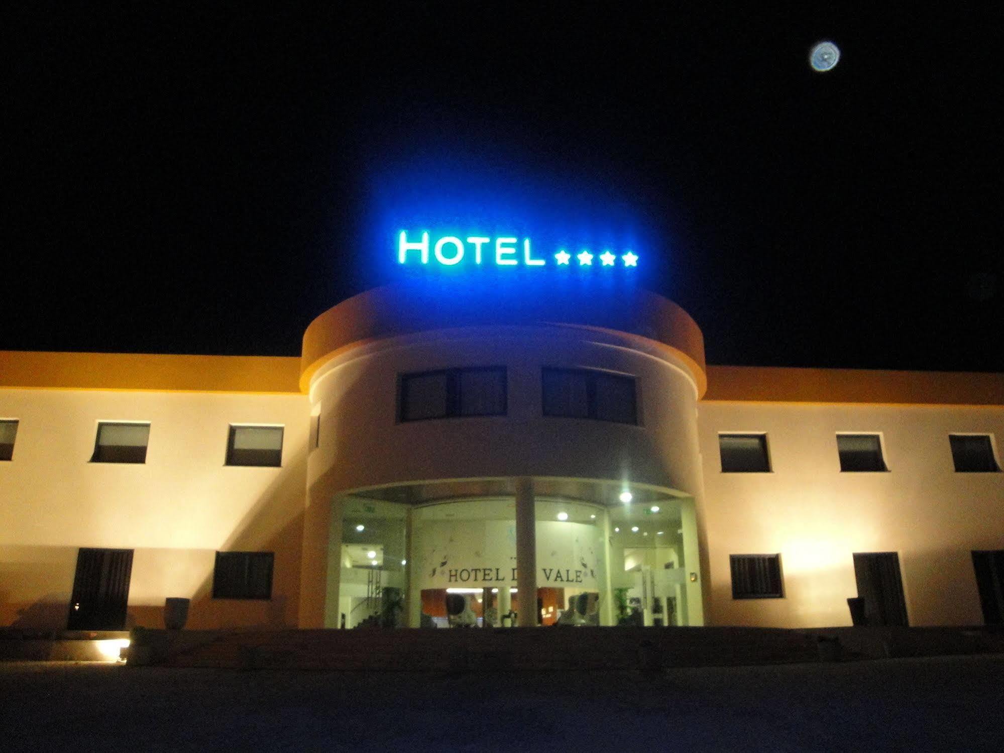 Hotel Do Vale Агиар да Бейра Екстериор снимка